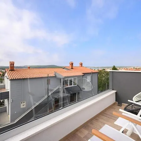 Apartman With Parking Space - 22712